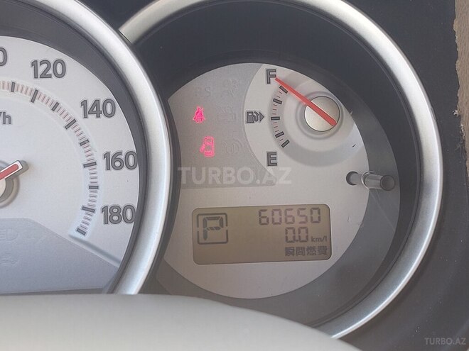 Nissan Tiida 2011, 61,000 km - 1.5 л - Bakı