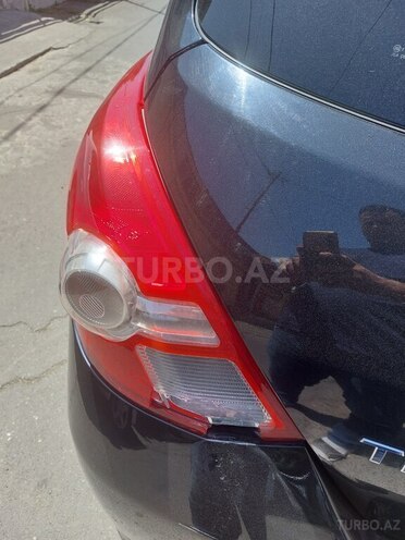 Nissan Tiida 2011, 61,000 km - 1.5 л - Bakı
