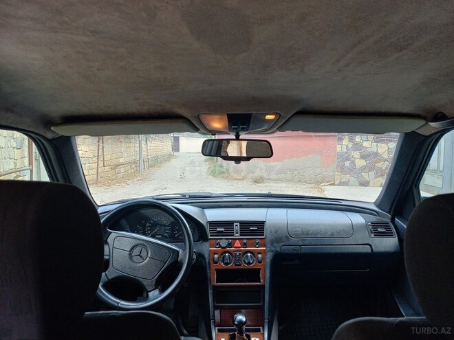Mercedes C 200 1995, 256,000 km - 2.0 l - Bakı