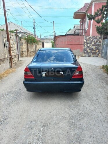 Mercedes C 200 1995, 256,000 km - 2.0 l - Bakı