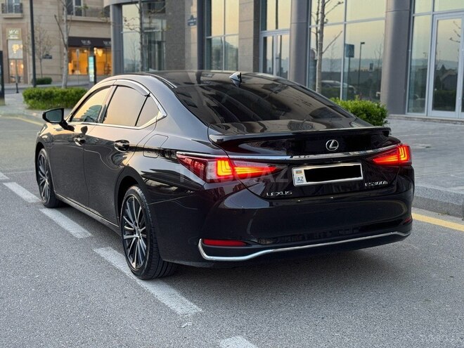 Lexus ES 350 2023, 9,000 km - 2.5 l - Bakı