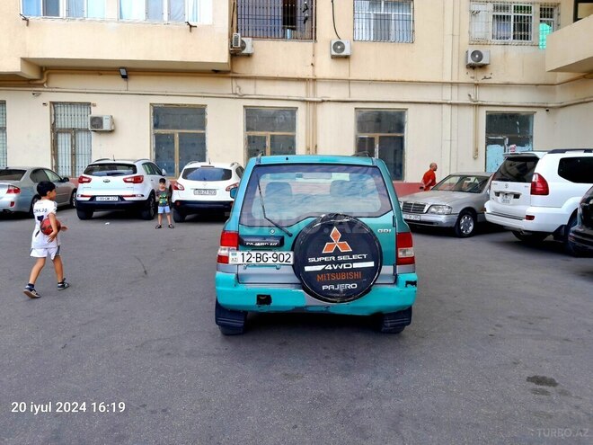 Mitsubishi Pajero io 1998, 420,000 km - 1.8 л - Bakı
