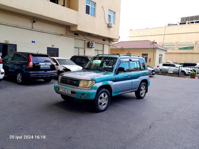 Mitsubishi Pajero io 1998, 420,000 km - 1.8 л - Bakı