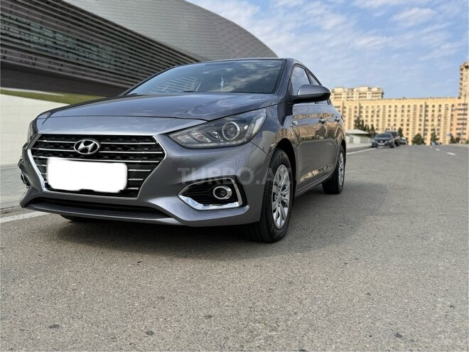 Hyundai Accent 2018, 82,850 km - 1.6 l - Bakı