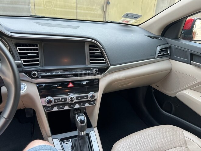 Hyundai Elantra 2019, 43,000 km - 2.0 л - Bakı