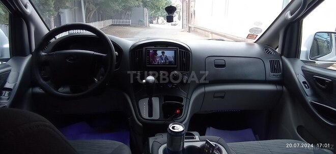 Hyundai H-1 2008, 402,313 km - 2.5 l - Bakı