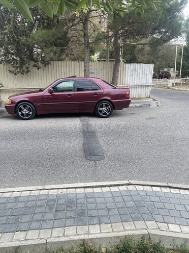 Mercedes C 180 1996, 127,720 km - 1.8 л - Bakı