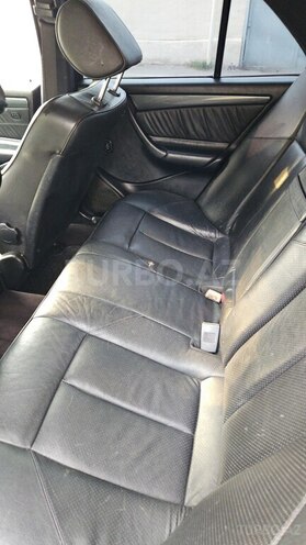 Mercedes C 200 1999, 167,570 km - 2.0 l - Mingəçevir