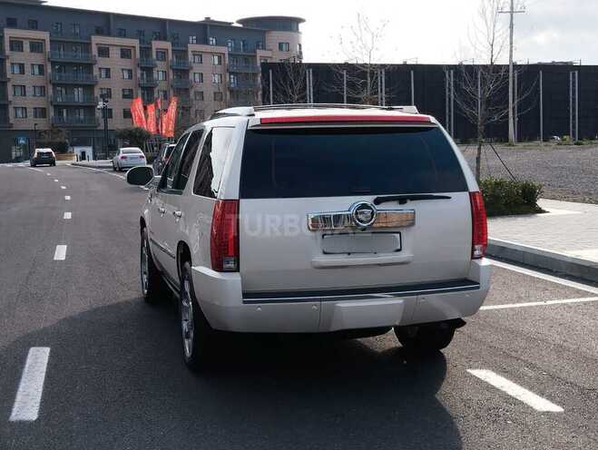 Cadillac Escalade 2008, 212,000 km - 6.2 l - Bakı