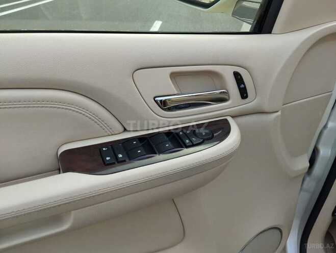 Cadillac Escalade 2008, 212,000 km - 6.2 l - Bakı