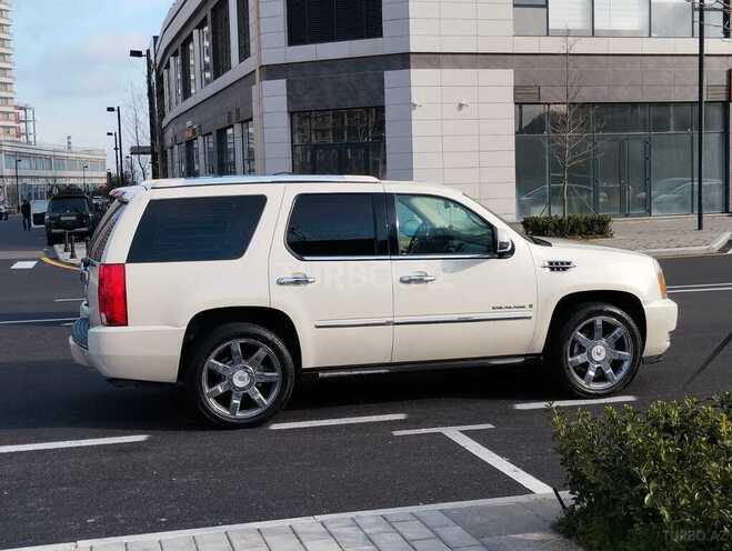 Cadillac Escalade 2008, 212,000 km - 6.2 l - Bakı