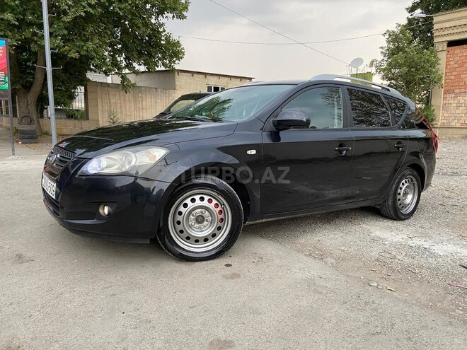 Kia Ceed 2008, 323,000 km - 1.6 л - Gəncə