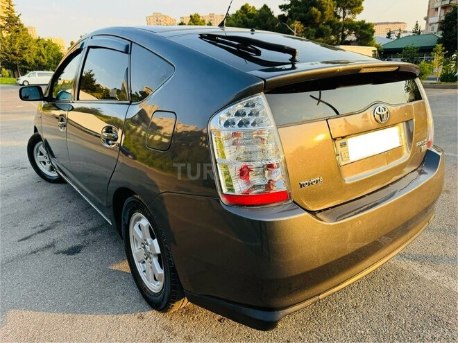 Toyota Prius 2009, 195,000 km - 1.5 л - Bakı