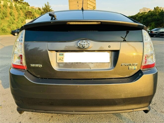 Toyota Prius 2009, 195,000 km - 1.5 л - Bakı