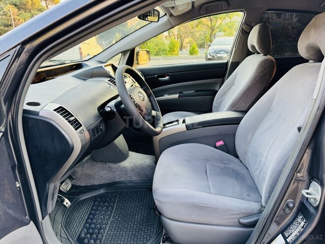 Toyota Prius 2009, 195,000 km - 1.5 л - Bakı