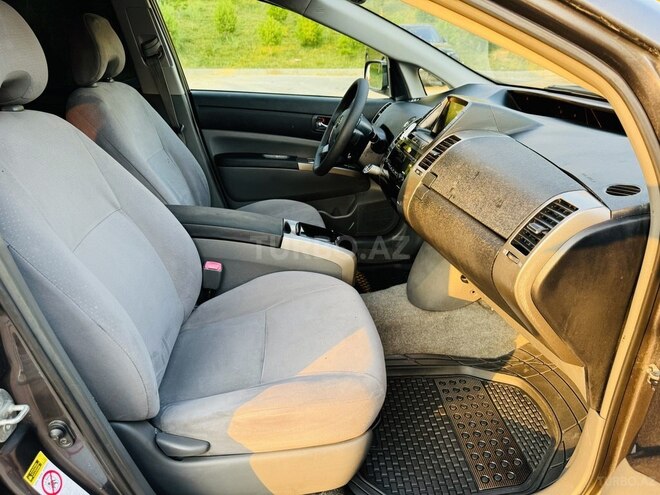 Toyota Prius 2009, 195,000 km - 1.5 л - Bakı