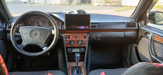 Mercedes E 230 1991, 250,000 km - 2.3 l - Bakı