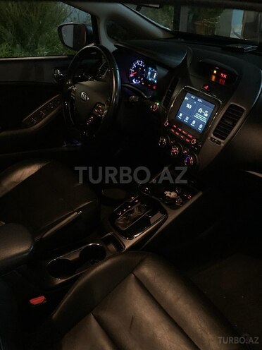 Kia Cerato 2018, 152,888 km - 2.0 l - Bakı