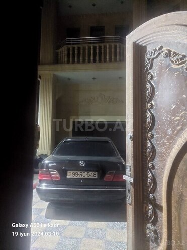 Mercedes E 240 2001, 349,000 km - 2.6 l - Biləsuvar