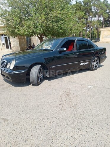 Mercedes E 240 2001, 349,000 km - 2.6 l - Biləsuvar