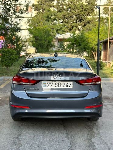 Hyundai Elantra 2017, 74,400 km - 2.0 l - Bakı