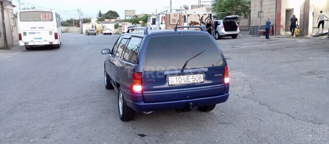 Opel Astra 1995, 350,000 km - 1.6 l - Bakı