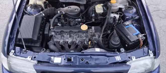 Opel Astra 1995, 350,000 km - 1.6 l - Bakı