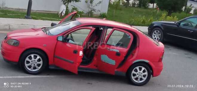 Opel Astra 2000, 255,855 km - 1.8 l - Bakı
