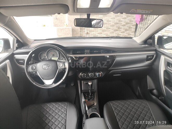 Toyota Corolla 2014, 174,022 km - 1.6 l - Bakı