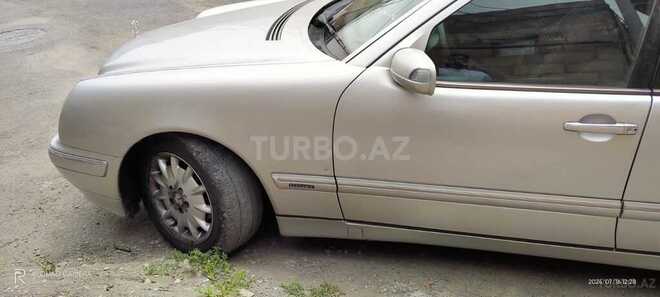 Mercedes E 240 1999, 280,000 km - 2.4 l - Şəki