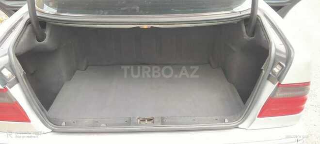 Mercedes E 240 1999, 280,000 km - 2.4 l - Şəki