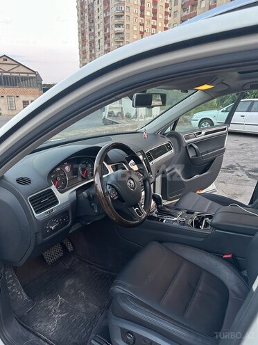Volkswagen Touareg 2011, 117,000 km - 3.6 l - Bakı