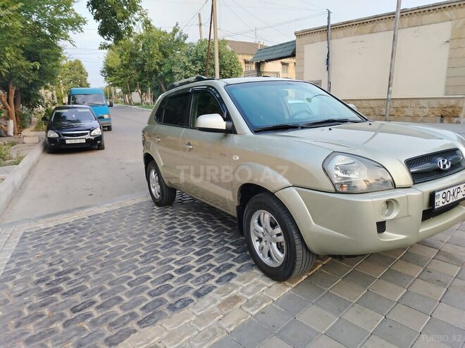 Hyundai Tucson 2007, 112,345 km - 2.0 л - Yevlax