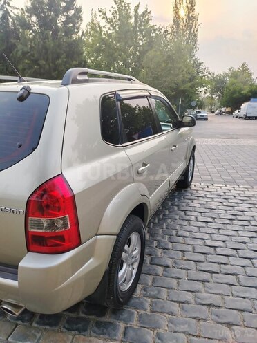 Hyundai Tucson 2007, 112,345 km - 2.0 л - Yevlax