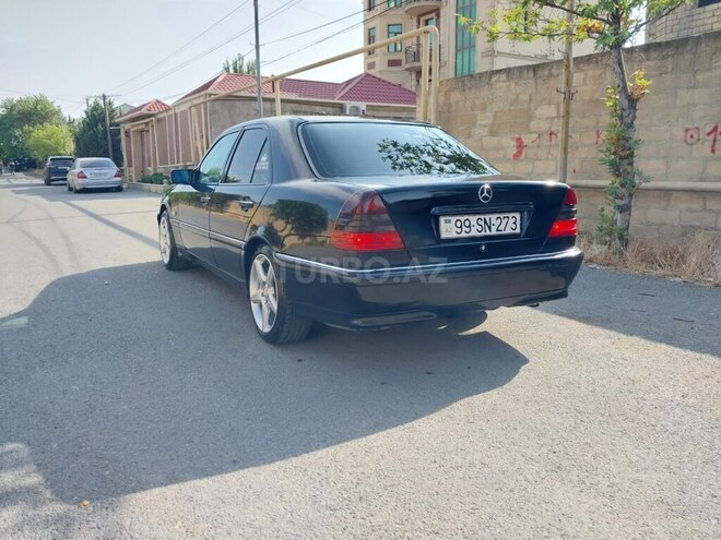 Mercedes C 240 1999, 321,452 km - 2.4 l - Bakı