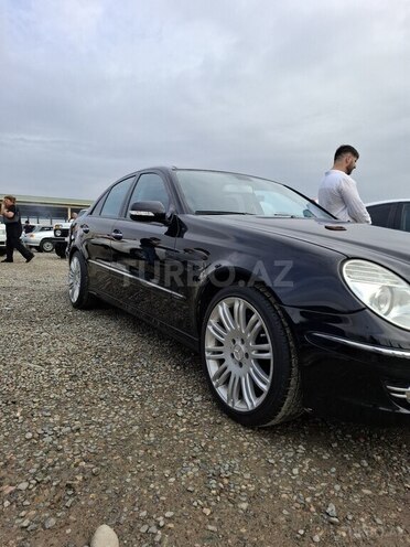 Mercedes E 350 2007, 290,000 km - 3.5 l - Bakı