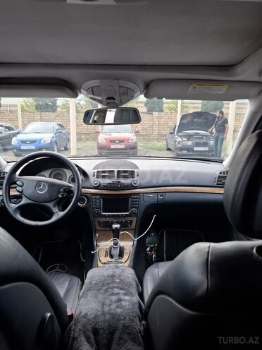 Mercedes E 350 2007, 290,000 km - 3.5 l - Bakı