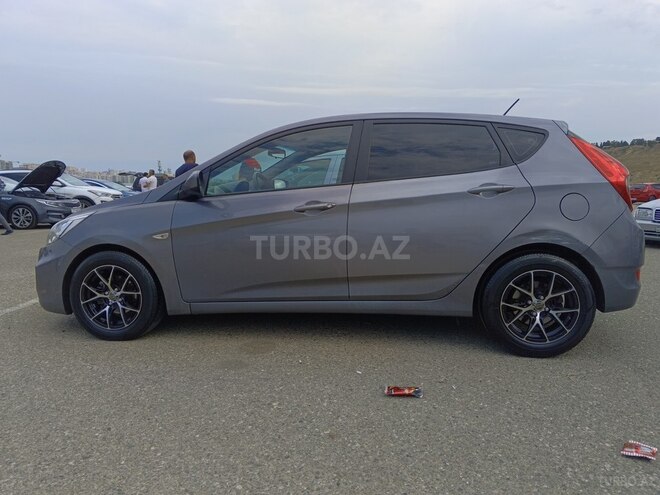 Hyundai Accent 2016, 205,374 km - 1.6 l - Bakı