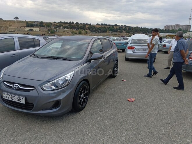 Hyundai Accent 2016, 205,374 km - 1.6 l - Bakı