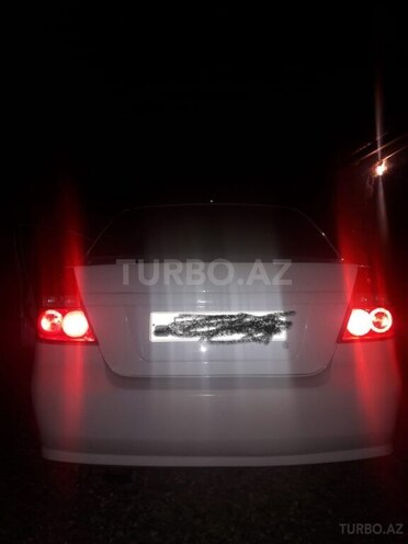 Chevrolet Aveo 2011, 253,685 km - 1.4 l - Quba
