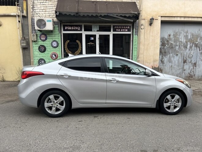 Hyundai Elantra 2013, 150,000 km - 1.8 л - Gəncə