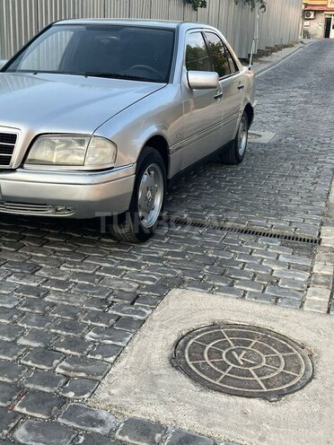 Mercedes C 180 1995, 352,500 km - 1.8 l - Bakı
