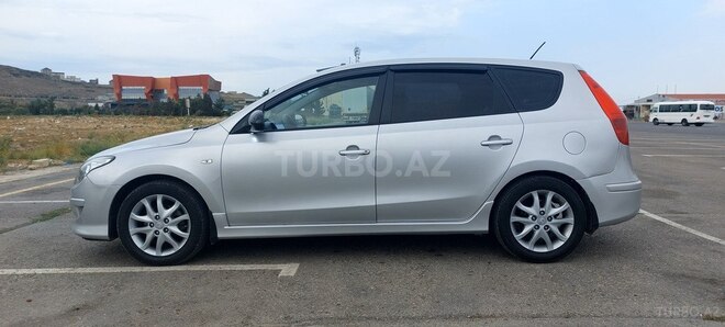 Hyundai i30 2011, 593,848 km - 1.6 l - Bakı