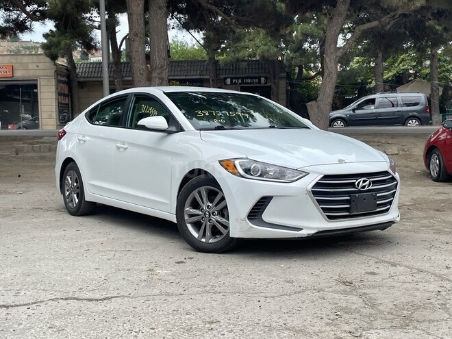 Hyundai Elantra 2017, 158,520 km - 2.0 l - Bakı