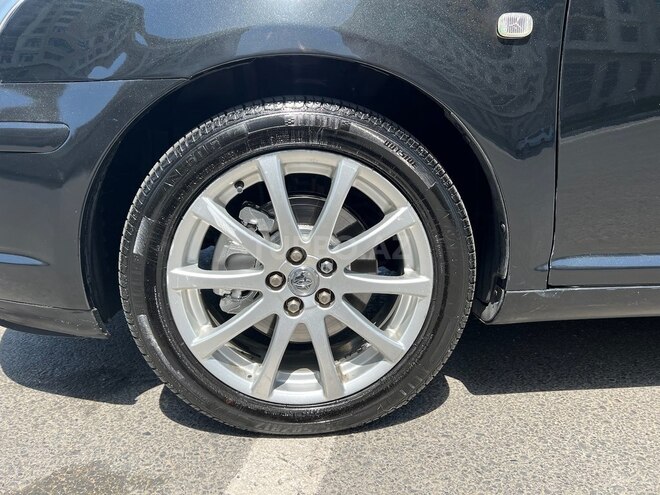Toyota Avensis 2005, 292,000 km - 2.0 l - Bakı