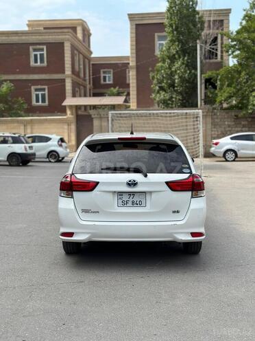 Toyota Corolla Fielder 2018, 168,000 km - 1.5 л - Bakı