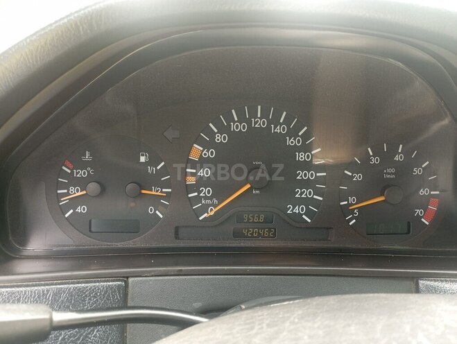 Mercedes E 230 1997, 420,462 km - 2.3 л - Bakı