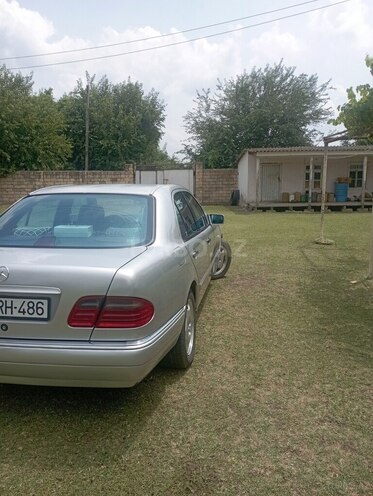 Mercedes E 230 1997, 420,462 km - 2.3 л - Bakı