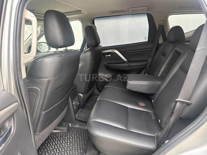 Mitsubishi Pajero Sport 2021, 45,300 km - 3.0 l - Bakı