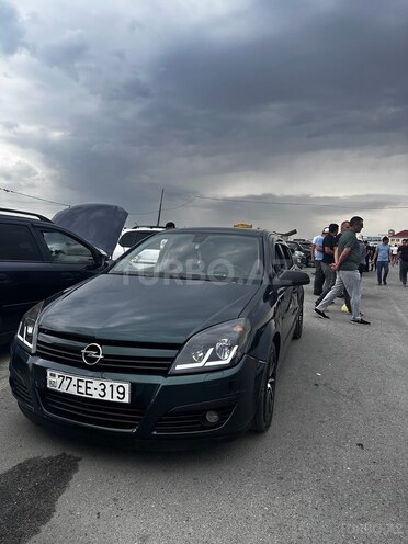 Opel Astra 2004, 193,000 km - 1.4 l - Bakı